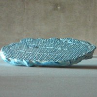 Laure Gatelier, Forme bulles, plâtre coloré, 50 x 35 x 5cm