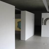 Delphine Deguislage &amp;quot;ICI&amp;quot; (encre de chine et water color sur papier, exemplaire unique,  110/73 cmVue de l'exposition:
