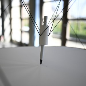 Installation, dimensions variables, bois papier coton arches, cordes, acier, pvc, plomb, 2020