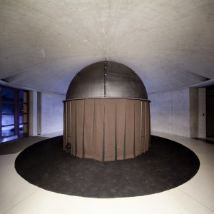 Méta-crâne, installation vidéo