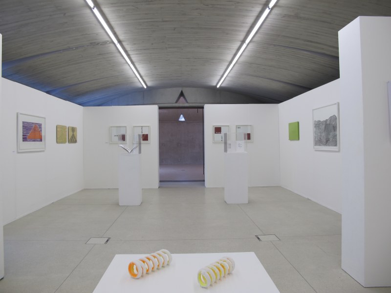Vue de l'exposition, à l'avant plan: Michel François