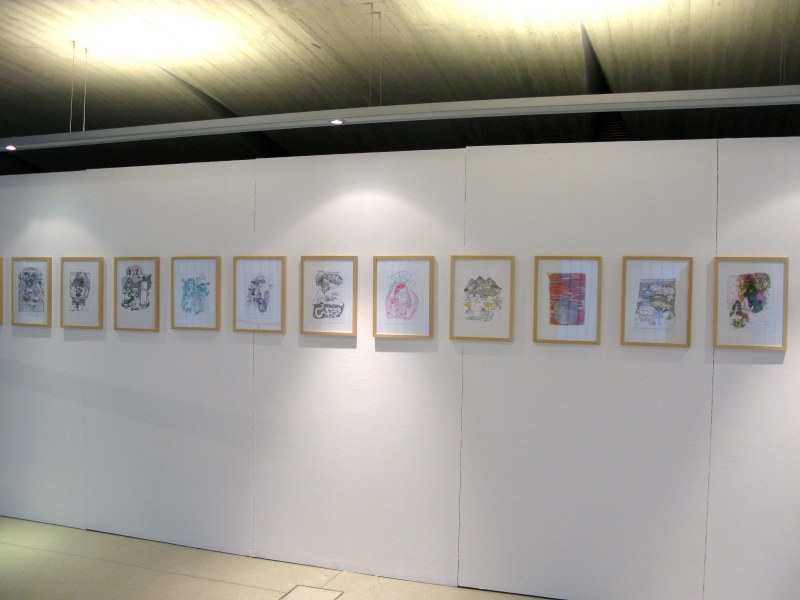 Vue de l'exposition: Aurélie William levaux, Menses ante Rosam, broderie