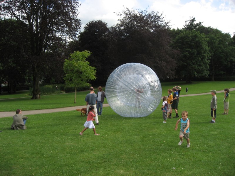 Le zorb, Eddy François