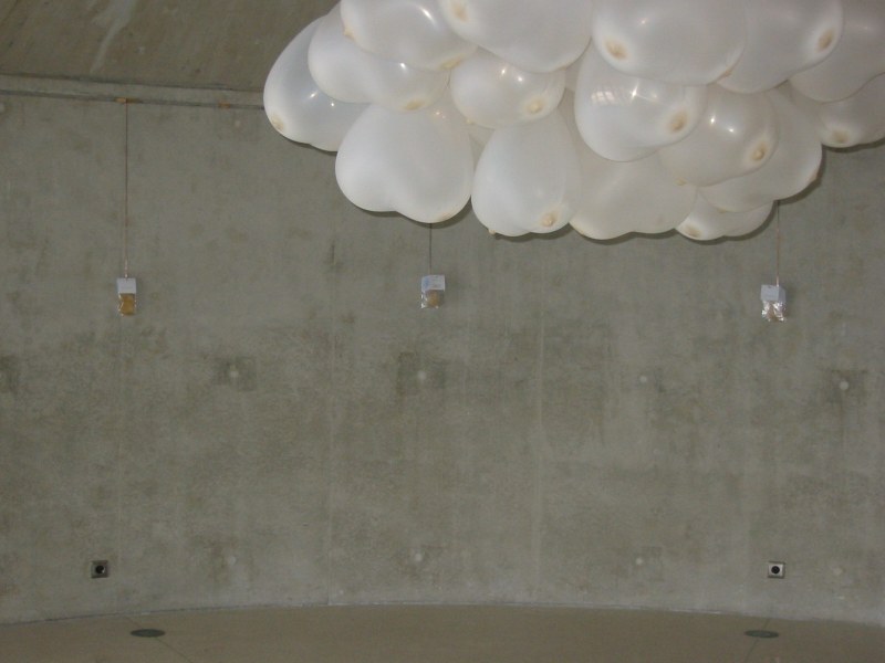 Gonfler le cœur, installation