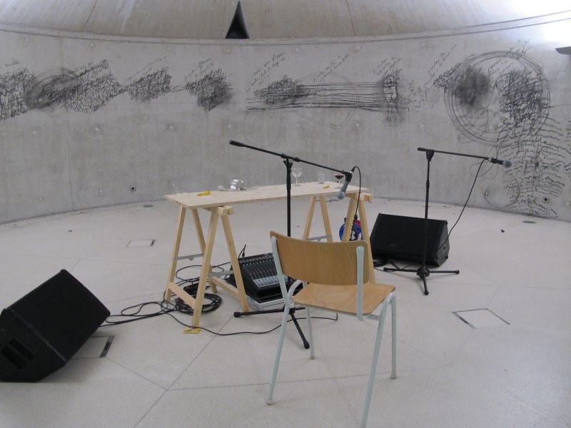 Intimement vôtre, performance