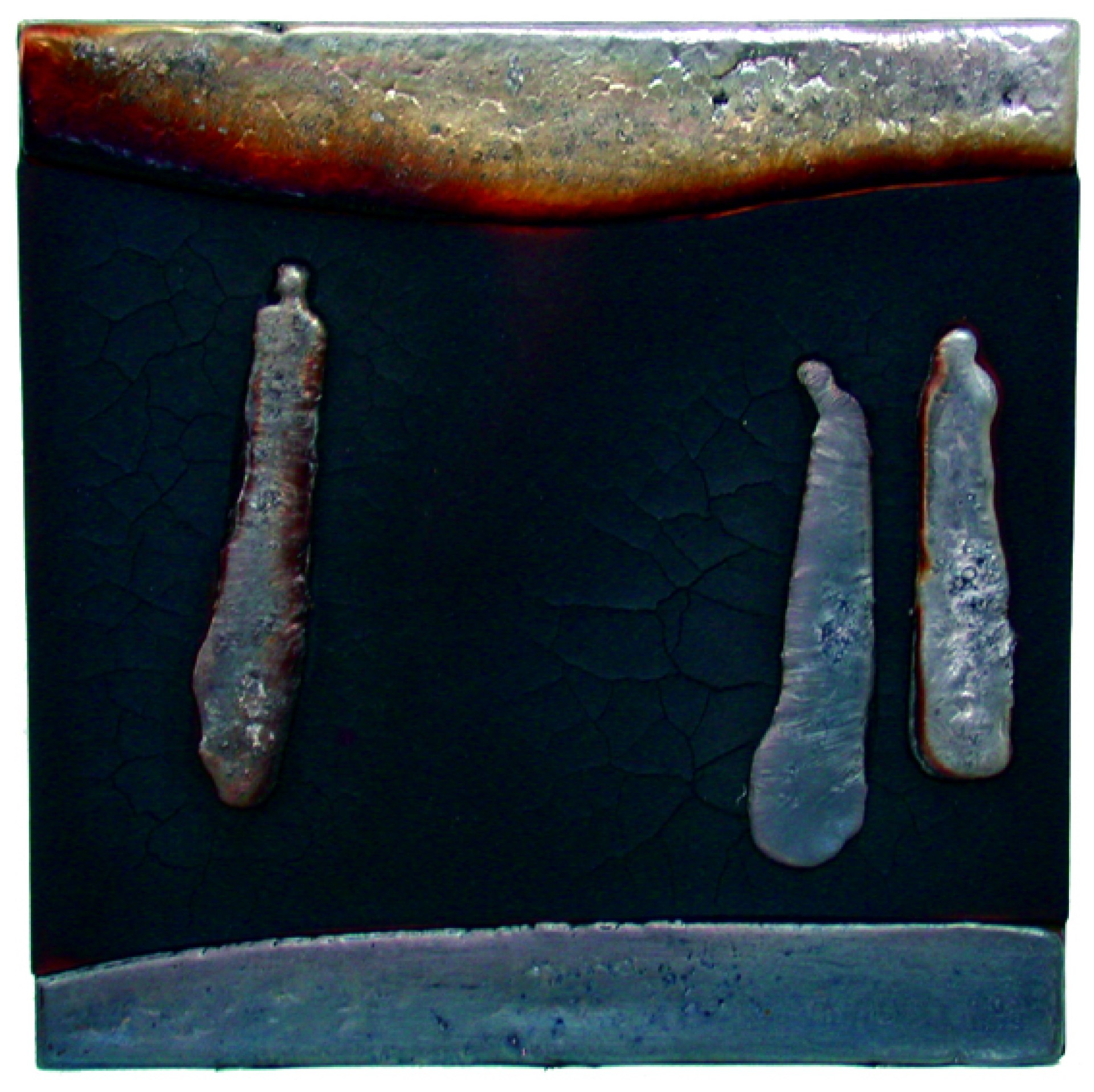 Sans titre, bois calciné, plomb, bitume, 2002
