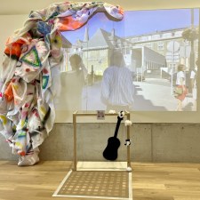 Vue d'exposition Agir ensemble, vivre mieux avec moins